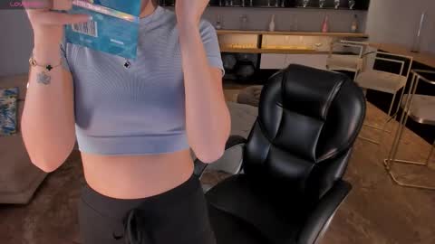 Snapshot of kaiaferreira chatting on September 2025 12:18:01 PM Kaia Ferreira online show from September 2025 12:18:01 PM