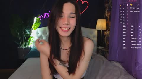 Snapshot of kaiasunshine chatting on January 2025 06:37:02 PM Kaia Monday Thursday FridaySaturdaySunday online show from January 2025 06:37:02 PM