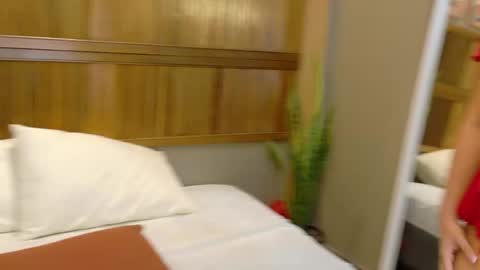 kaiawhite online show from April 2026 09:39:33 PM