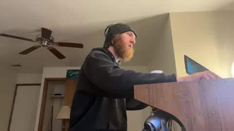 Kaiku77 online show from March 2026 03:26:01 PM