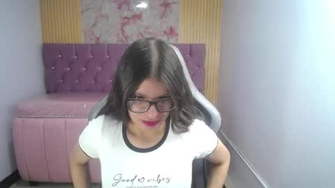 Kailee online show from April 2026 01:05:02 PM