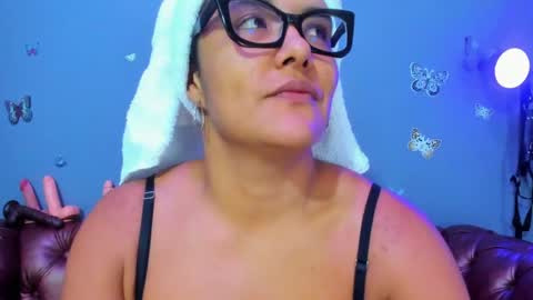 Snapshot of kaira_mosse_ chatting on April 2026 12:00:01 PM kaira_mosse_ online show from April 2026 12:00:01 PM