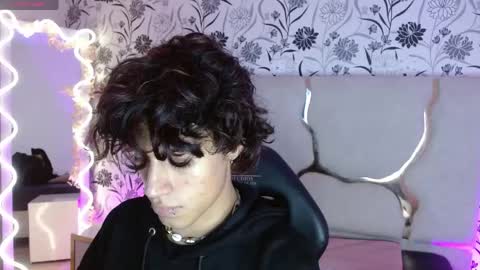 kaisage_tay online show from April 2026 03:31:02 AM