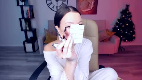 Kaitlyn online show from December 2024 08:28:02 PM