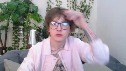 kaitonyan online show from April 2026 12:09:02 AM