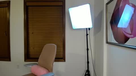 Kaiya    online show from December 2024 07:22:02 AM