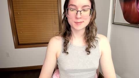 Kaiya    online show from February 2025 05:07:02 AM