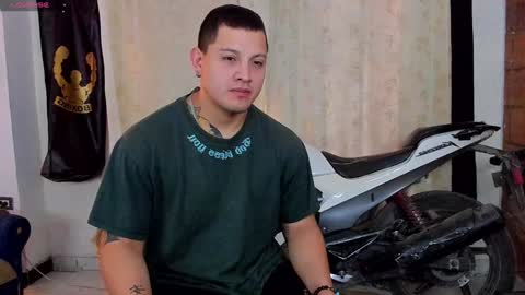 Snapshot of kaledd_musclee chatting on January 2025 02:25:02 PM Kaledd musclees room Master online show from January 2025 02:25:02 PM