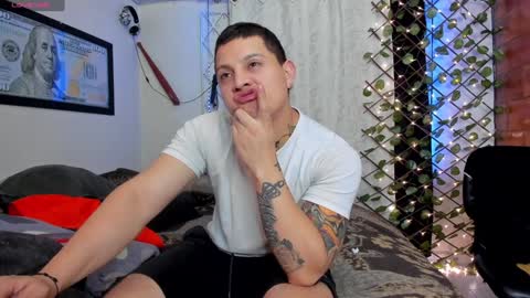 Snapshot of kaledd_musclee chatting on January 2025 06:56:01 AM Kaledd musclees room Master online show from January 2025 06:56:01 AM