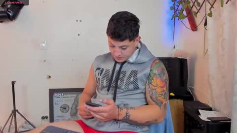 Snapshot of kaledd_musclee chatting on March 2025 05:01:01 PM Kaledd musclees room Master online show from March 2025 05:01:01 PM