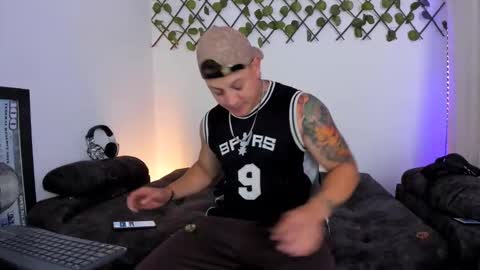 Snapshot of kaledd_musclee chatting on September 2025 05:24:02 PM Kaledd musclees room Master online show from September 2025 05:24:02 PM