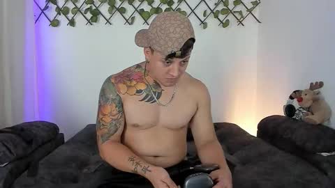 Snapshot of kaledd_musclee chatting on September 2025 08:24:01 PM Kaledd musclees room Master online show from September 2025 08:24:01 PM