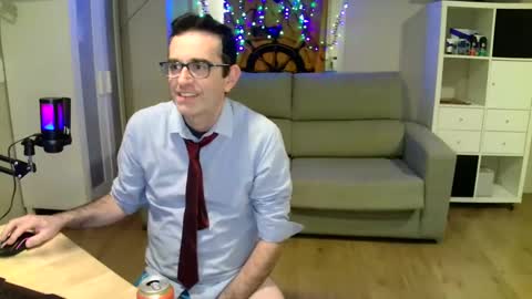 MusicMen49 online show from December 2024 08:32:01 PM