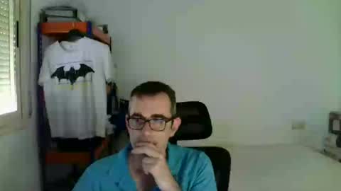 Snapshot of kalem48 chatting on June 2026 09:45:02 AM MusicMen49 online show from June 2026 09:45:02 AM