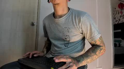 Snapshot of kaletattoos chatting on July 2026 11:56:02 AM Kale online show from July 2026 11:56:02 AM