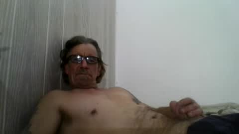 Snapshot of kalifornia91666 chatting on December 2024 06:10:02 AM kalifornia91666 online show from December 2024 06:10:02 AM