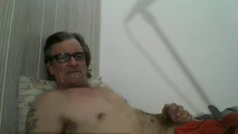 Snapshot of kalifornia91666 chatting on January 2025 11:18:01 PM kalifornia91666 online show from January 2025 11:18:01 PM