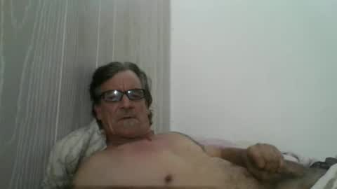 Snapshot of kalifornia91666 chatting on January 2025 08:13:02 AM kalifornia91666 online show from January 2025 08:13:02 AM