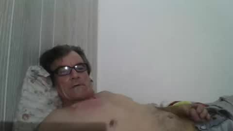 Snapshot of kalifornia91666 chatting on January 2025 01:28:01 PM kalifornia91666 online show from January 2025 01:28:01 PM