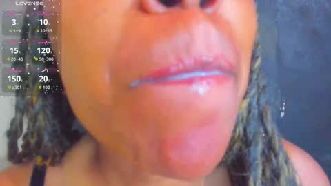 Snapshot of kamariafyre chatting on November 2025 08:10:01 PM Kamaria Fyre online show from November 2025 08:10:01 PM