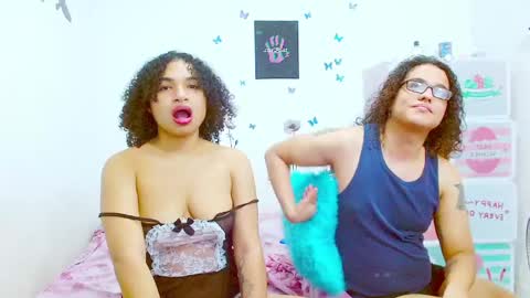 Dante and Carolina independient model online show from January 2025 11:32:02 PM