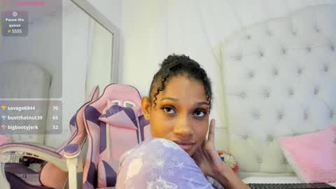 Snapshot of kamila_arias chatting on January 2025 03:29:02 PM online show from January 2025 03:29:02 PM