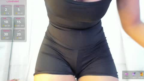 Snapshot of kamila_arias chatting on February 2025 12:17:02 PM online show from February 2025 12:17:02 PM