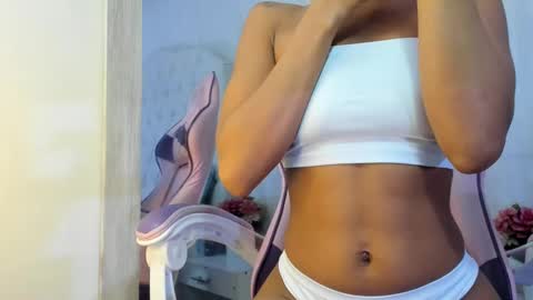 Snapshot of kamila_arias chatting on February 2025 03:15:02 PM online show from February 2025 03:15:02 PM