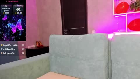 Kamila GMT2 Tue 10 AM - 4 PMWed 3-9 AM Thur 3-9 AM Fri 3-9 AM Sat 10 AM - 4 PM. online show from March 2025 02:34:02 PM