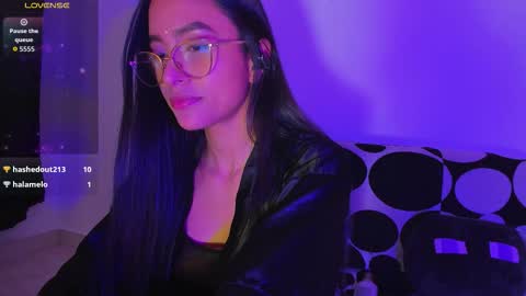 kamila online show from October 2025 05:21:02 AM