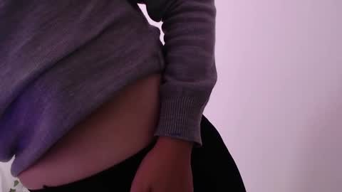 Snapshot of kamilew chatting on September 2025 06:52:01 PM kamilew online show from September 2025 06:52:01 PM