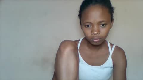 kamillah69 online show from November 2025 08:40:01 AM