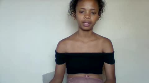 kamillah69 online show from January 2026 04:17:01 AM