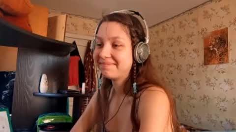 Mari  Simmons online show from October 2025 06:52:01 AM