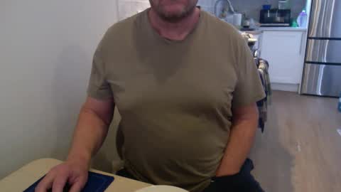 Cam with Me Vixens DM me online show from April 2026 02:12:01 PM