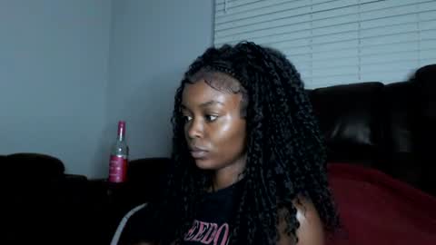 Snapshot of kandie_monaee chatting on July 2026 06:37:02 AM Twitter - Kandie Monaee online show from July 2026 06:37:02 AM