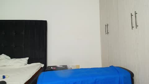 kandy_sweetss online show from April 2026 07:27:01 PM