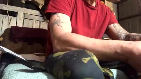 Snapshot of kaneisyours2420 chatting on April 2026 06:44:01 AM Tucker online show from April 2026 06:44:01 AM