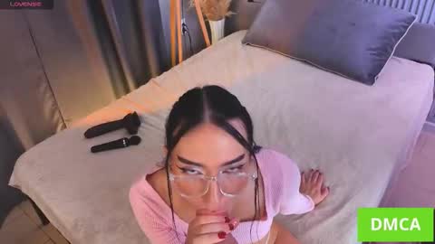 Agata online show from October 2025 01:28:01 PM