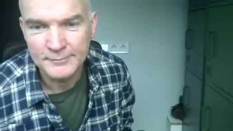 Robbie online show from December 2024 12:51:02 PM