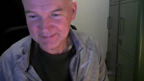 Robbie online show from January 2025 05:21:02 PM