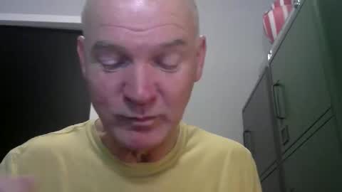 Robbie online show from November 2025 05:29:01 AM