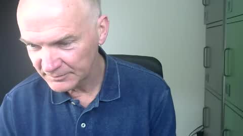 Robbie online show from April 2026 03:46:01 PM