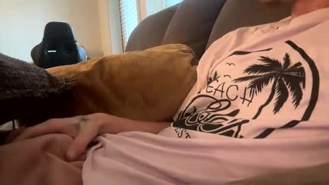 Snapshot of kaponeskynew chatting on November 2025 10:23:01 PM kaponeskyynew online show from November 2025 10:23:01 PM