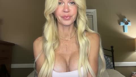 kara online show from October 2025 12:36:01 AM