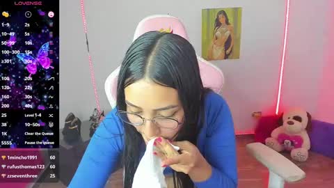 karely_sweet_ online show from March 2025 10:10:01 PM