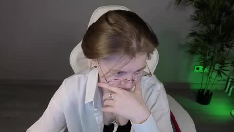 Karen online show from March 2026 10:20:01 AM