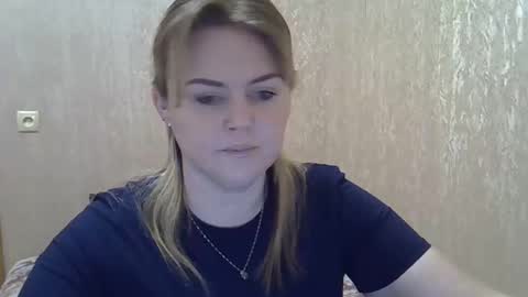 Snapshot of karennelsonx chatting on December 2024 01:50:01 PM karennelsonx online show from December 2024 01:50:01 PM