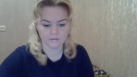 Snapshot of karennelsonx chatting on February 2025 12:27:01 PM karennelsonx online show from February 2025 12:27:01 PM