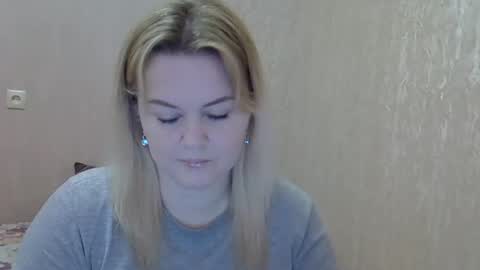Snapshot of karennelsonx chatting on February 2025 12:00:02 PM karennelsonx online show from February 2025 12:00:02 PM